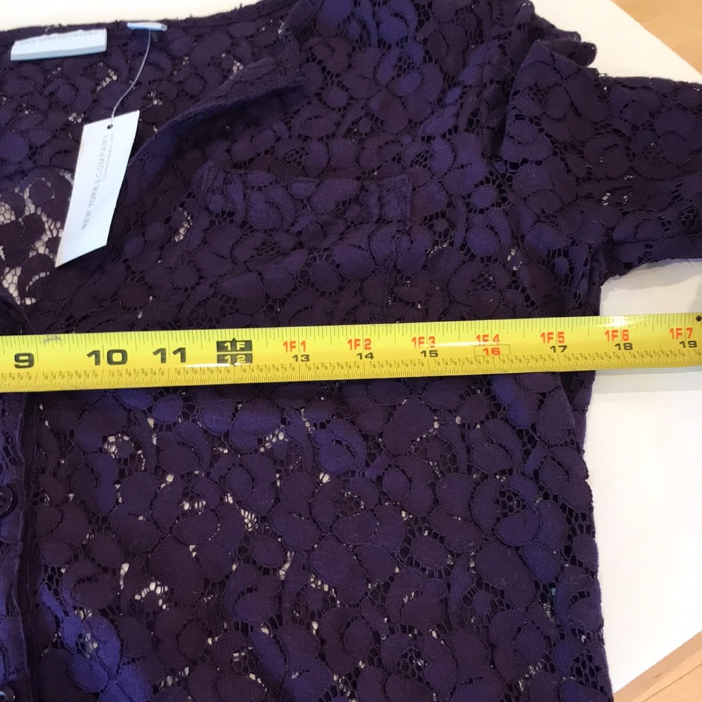 ⭐️New York and company purple lace button up top NWT - Picture 8 of 9